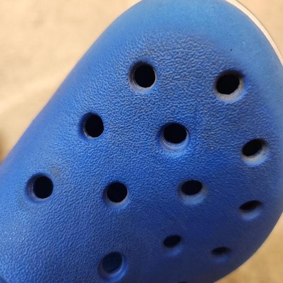 CROCS Blue Crocband Clogs J1 Size 1 Youth - Picture 6 of 16